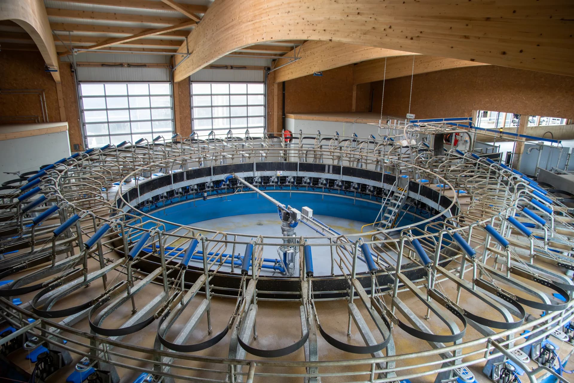 Carrousel de traite DeLaval 50 places, vue intérieure