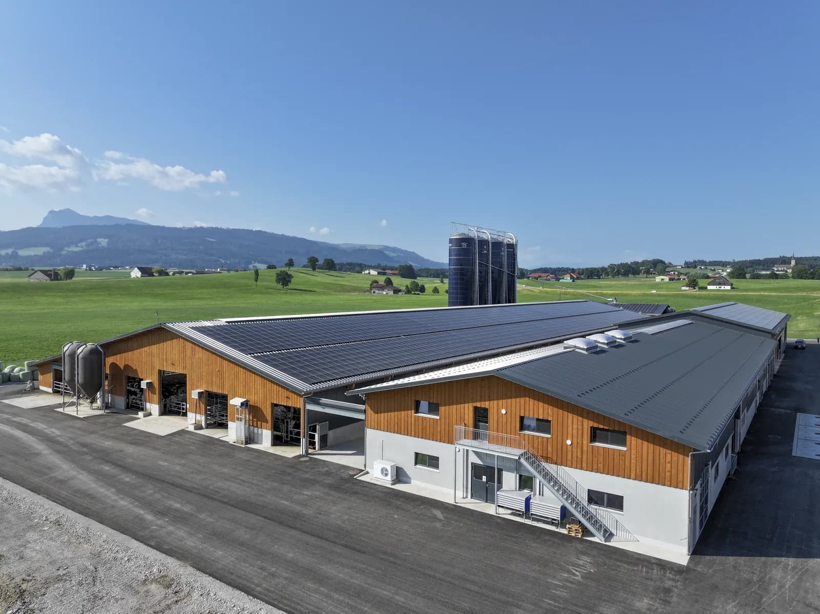 L'exploitation et la campagne environnante